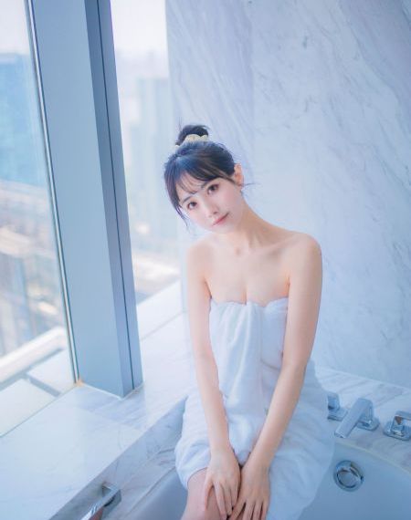 不小心变成黑道大佬的男人泰剧_BD英语免费观看视频