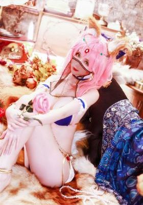 绝色美妇_BD英语电影完整版